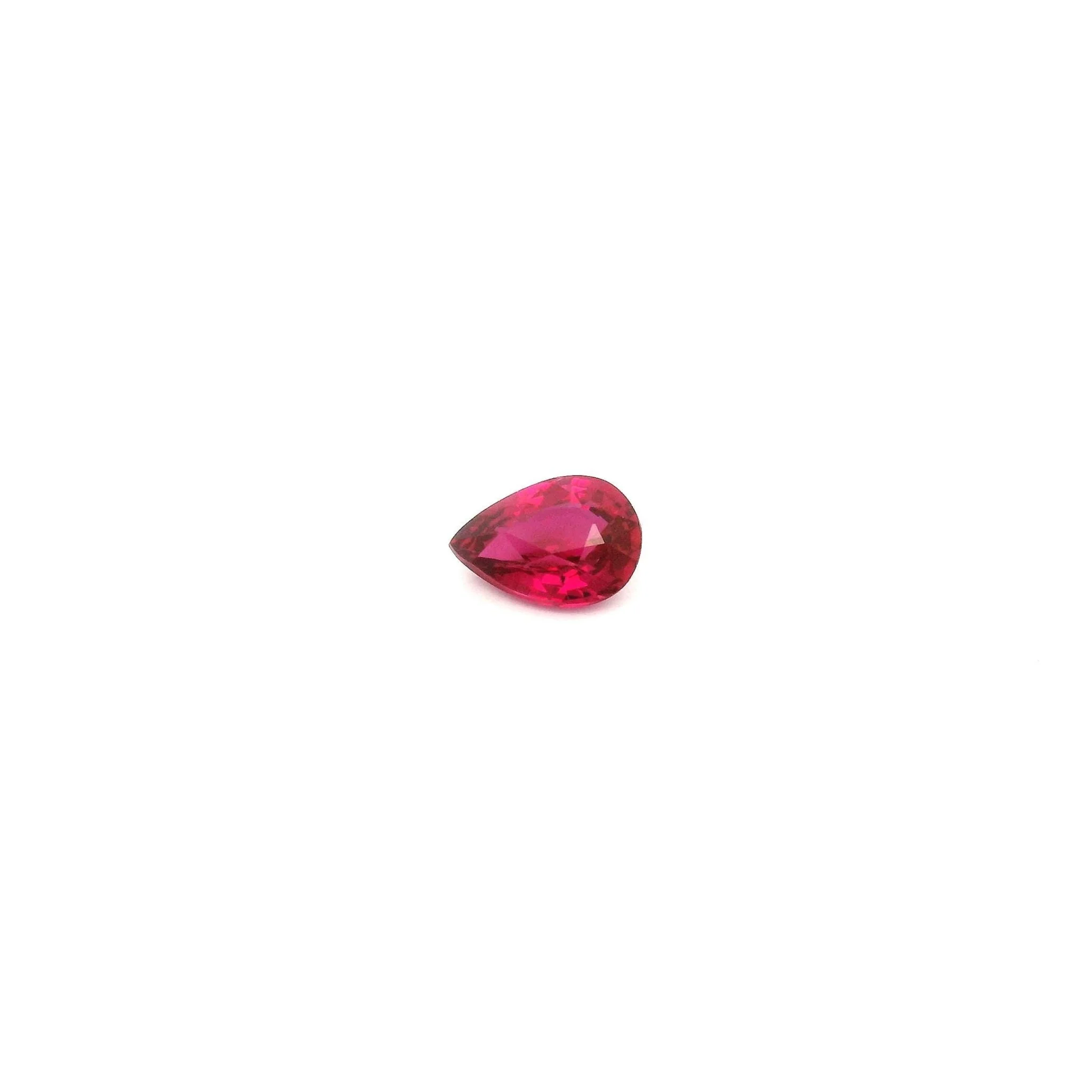 Pear Natural Ruby Melee